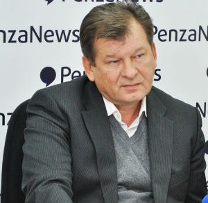 начальник Управления промышленности, транспорта и энергетики Пензенской области Юрий Быков 
